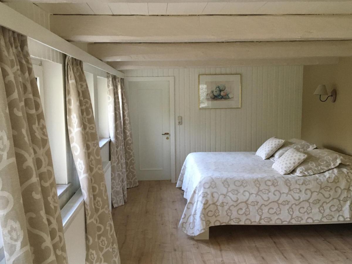 Hoellenmuehle Bed & Breakfast At The Mill Pond Hessisch Oldendorf Εξωτερικό φωτογραφία